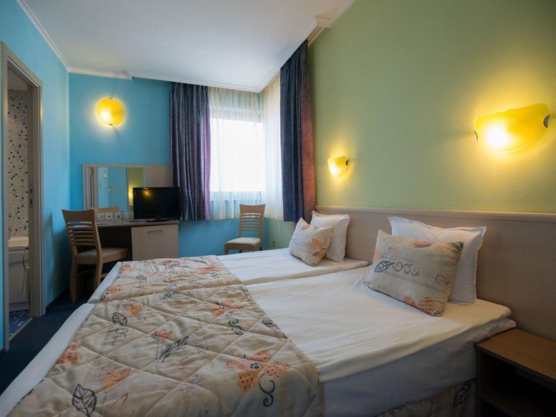 Хотел Аква - Снимка 10