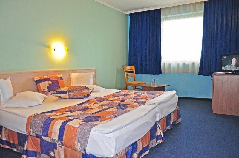 Хотел Аква - Снимка 1