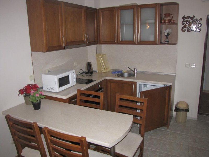 Еделвайс Инн - Снимка 10