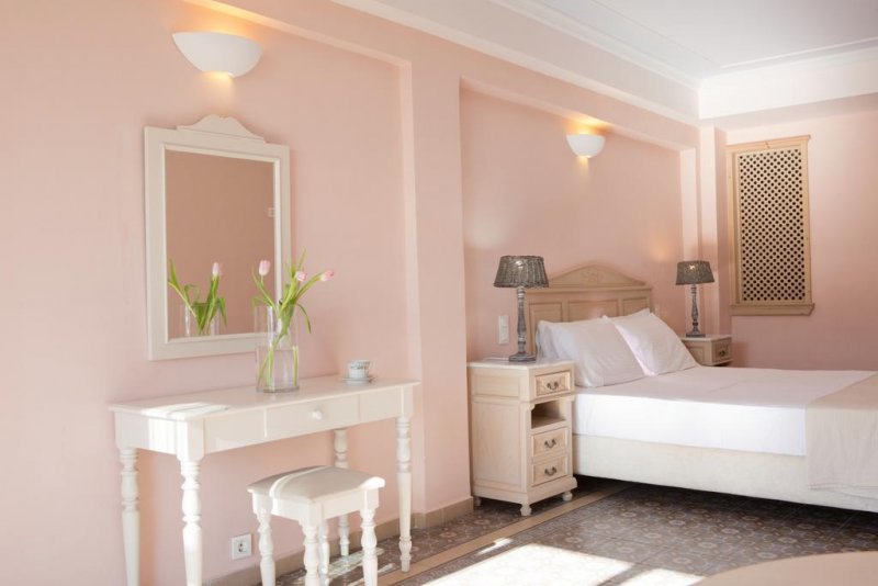 Red Tower Hotel - Снимка 11