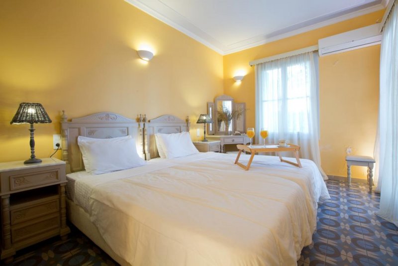 Red Tower Hotel - Снимка 9