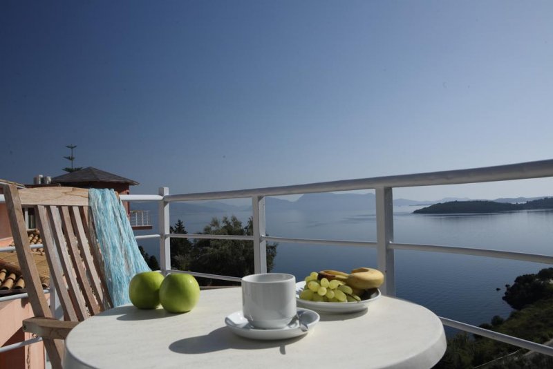 Red Tower Hotel - Снимка 2