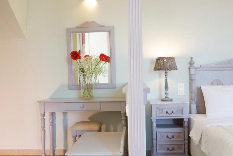 Red Tower Hotel - Снимка 2