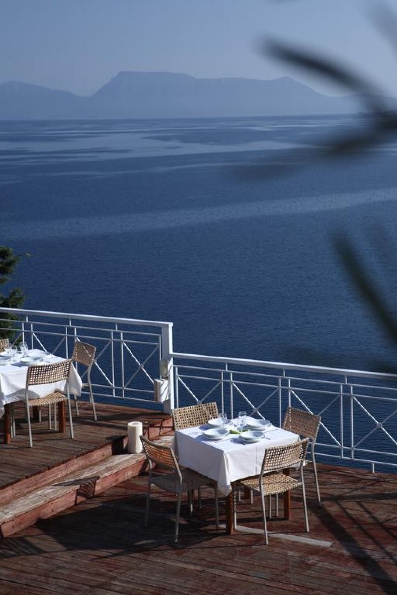 Red Tower Hotel - Снимка 4