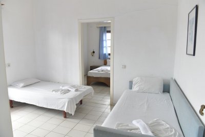 Sithonia Village Hotel - Снимка 3