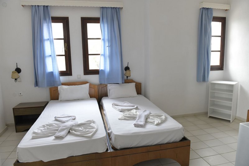 Sithonia Village Hotel - Снимка 1