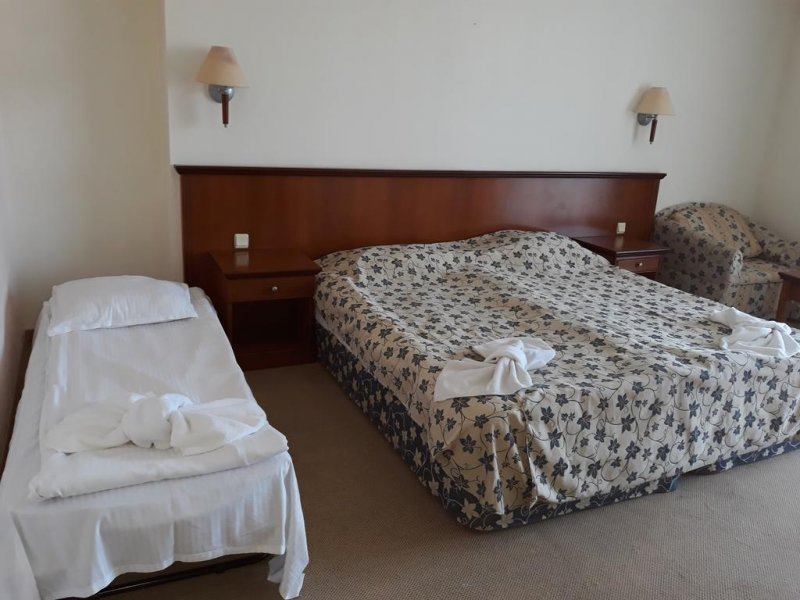 Хотел Йо - Снимка 2