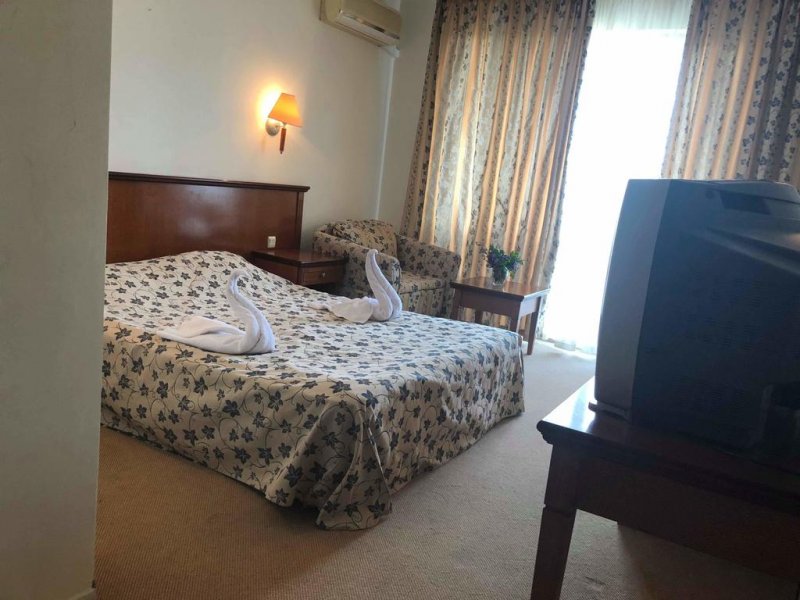 Хотел Йо - Снимка 3