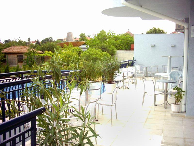 Хотел Йо - Снимка 9