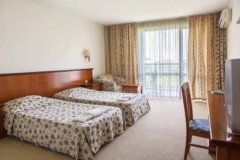 Хотел Йо - Снимка 7