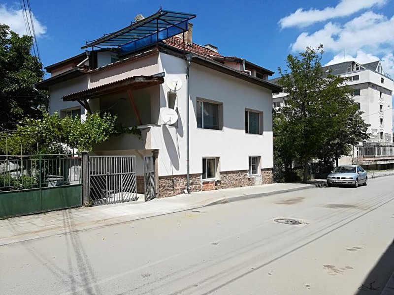 Къща за гости Наталия - Снимка 0