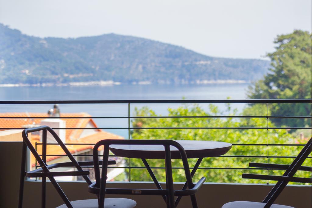 Почивка на Скала Потамиас, о.Тасос! Нощувка закуска и вечеря + басейн в хотел Ntinas, Гърция! - Снимка 6