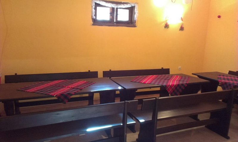 Къща за гости Костина - Снимка 9