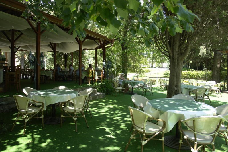 Парк Хотел Оазис - Снимка 7