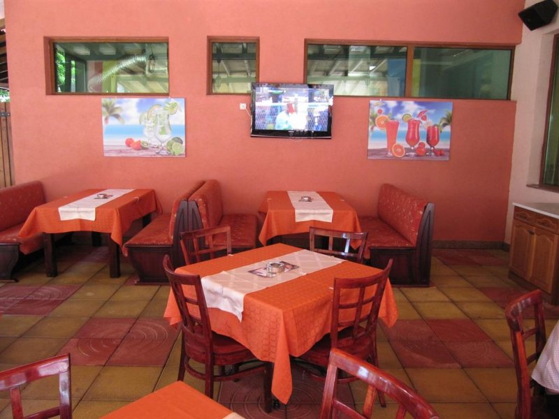 Хотел Маверик - Снимка 9