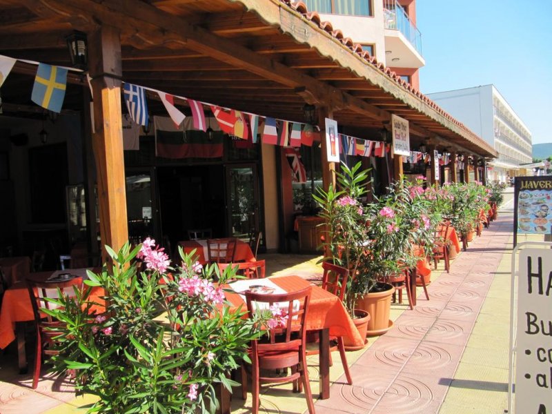 Хотел Маверик - Снимка 2