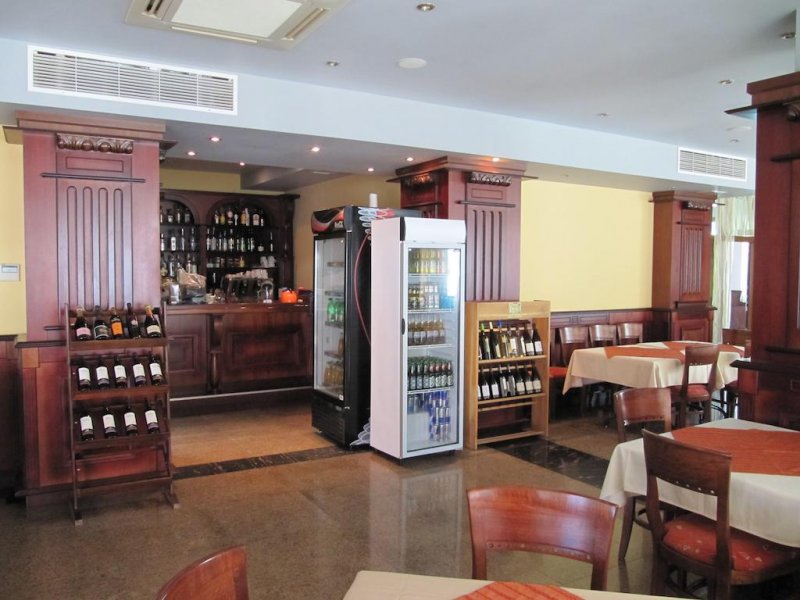 Хотел Маверик - Снимка 7