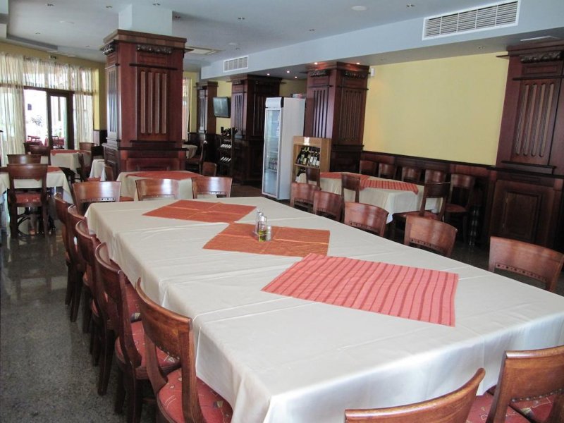 Хотел Маверик - Снимка 10