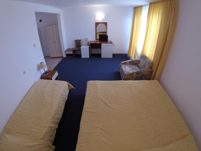 Хотел Лотос - Снимка 10