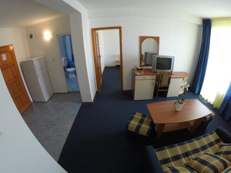 Хотел Лотос - Снимка 8