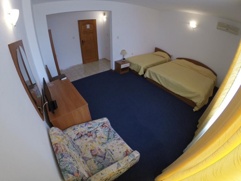 Хотел Лотос - Снимка 7