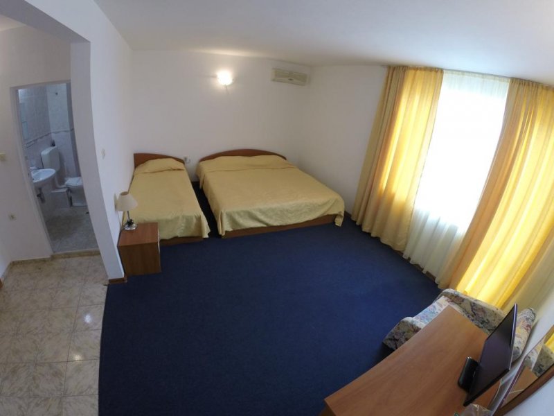 Хотел Лотос - Снимка 9