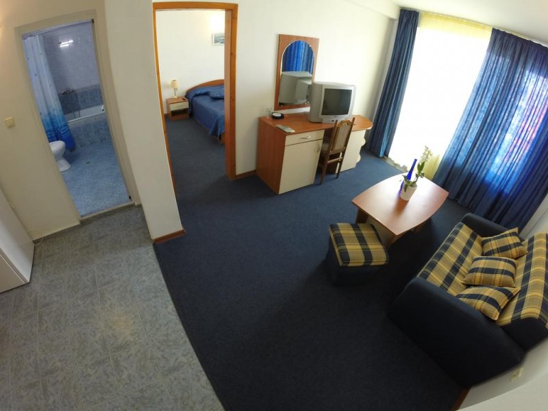 Хотел Лотос - Снимка 11