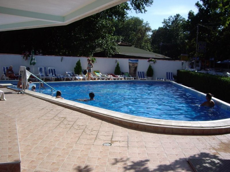 Хотел Лотос - Снимка 11