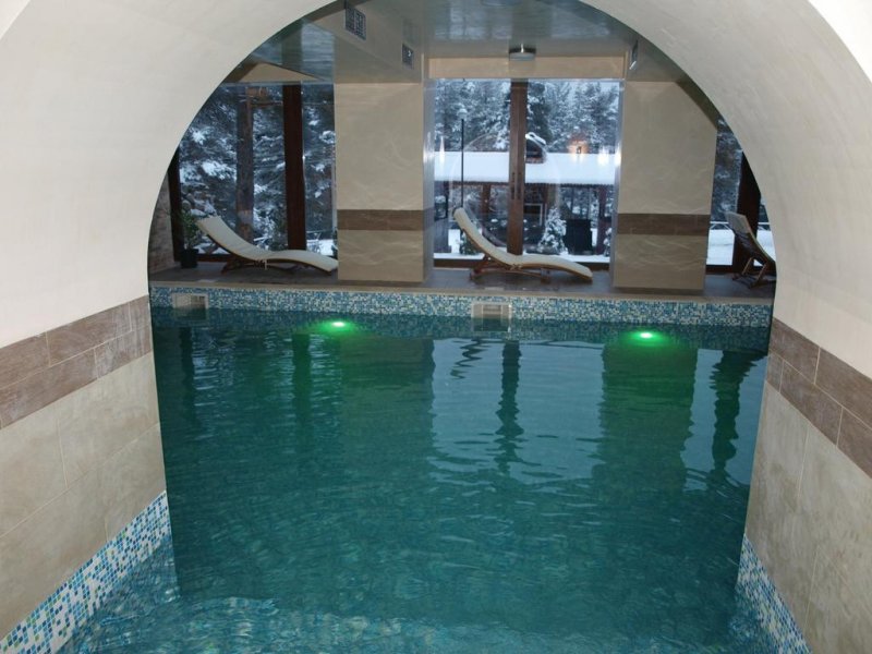 Хотел Бор - Снимка 1