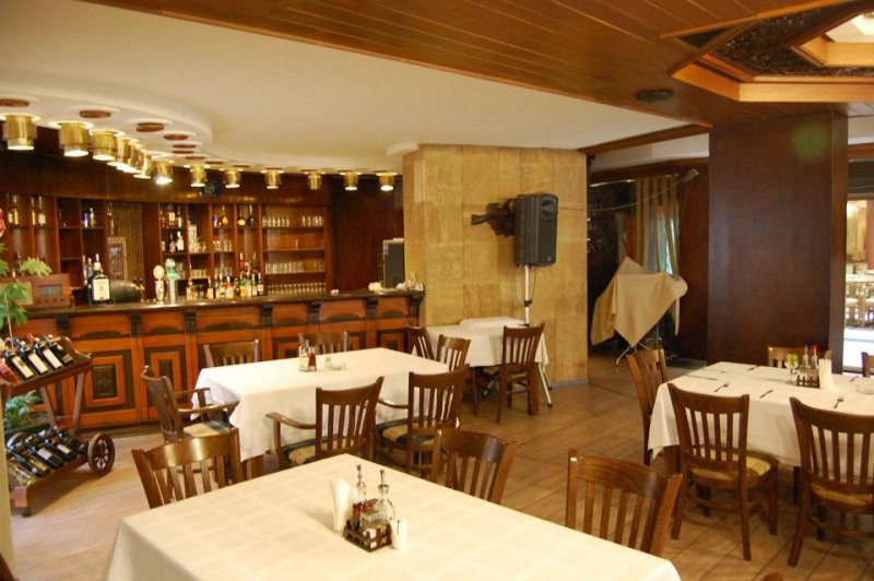 Хотел Трявна - Снимка 11