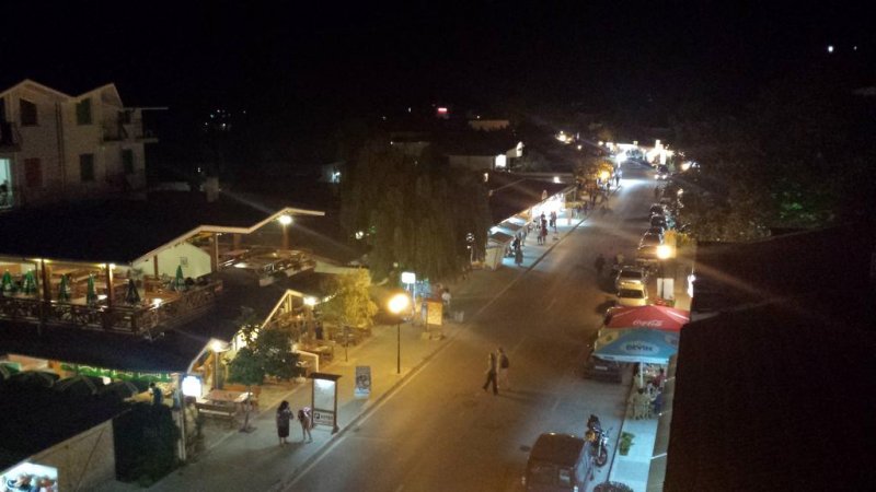 Къща за гости Стелс - Снимка 8