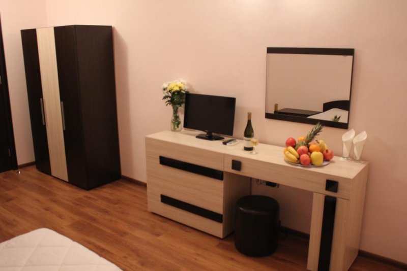 Къща за гости Стелс - Снимка 10