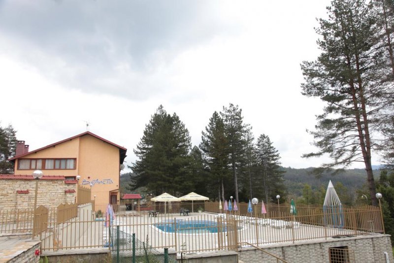 Хотел Велиста - Снимка 1