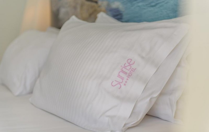 Sun Rise Hotel - Снимка 11