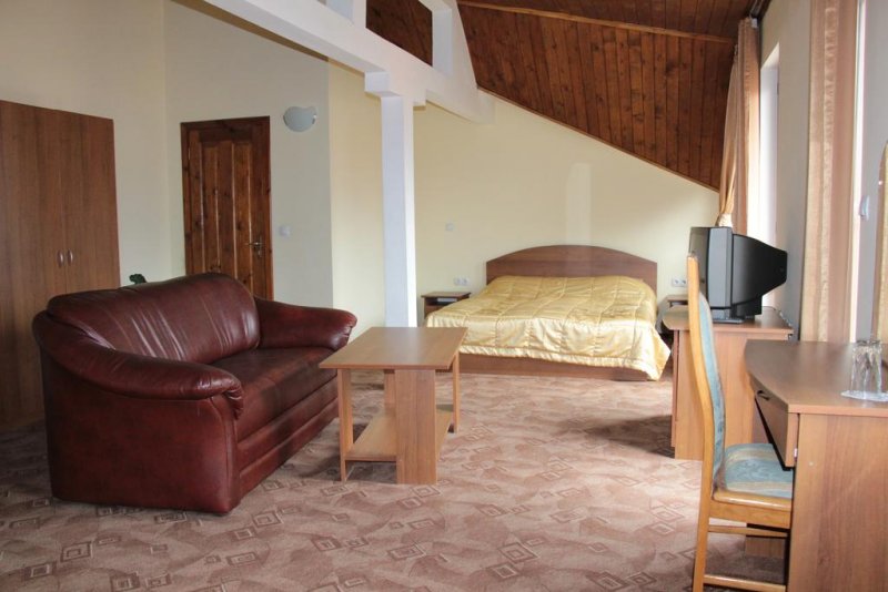 Семеен хотел Елена Лодж - Снимка 2