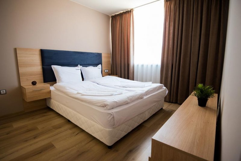 Хотел Корт Ин - Снимка 3