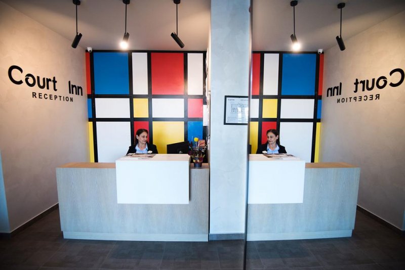 Хотел Корт Ин - Снимка 9