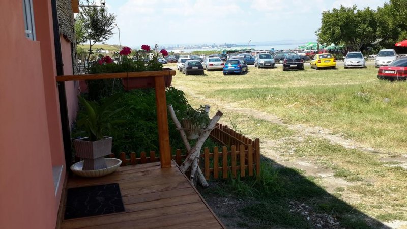 Ваканционна къща Бряста - Снимка 8