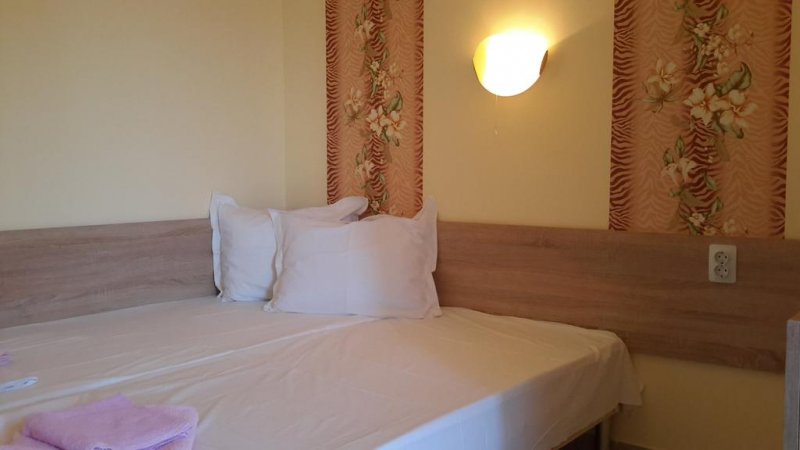 Ваканционна къща Бряста - Снимка 5