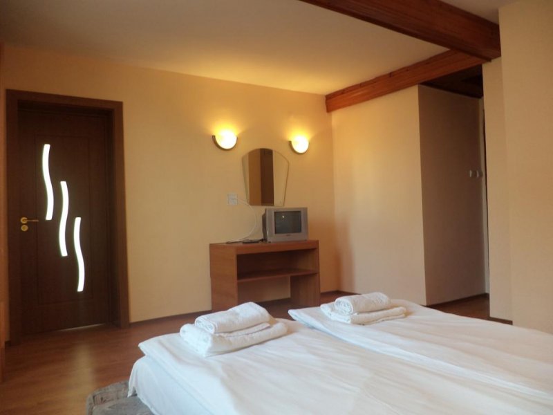 Хотел Свети Петър - Снимка 9