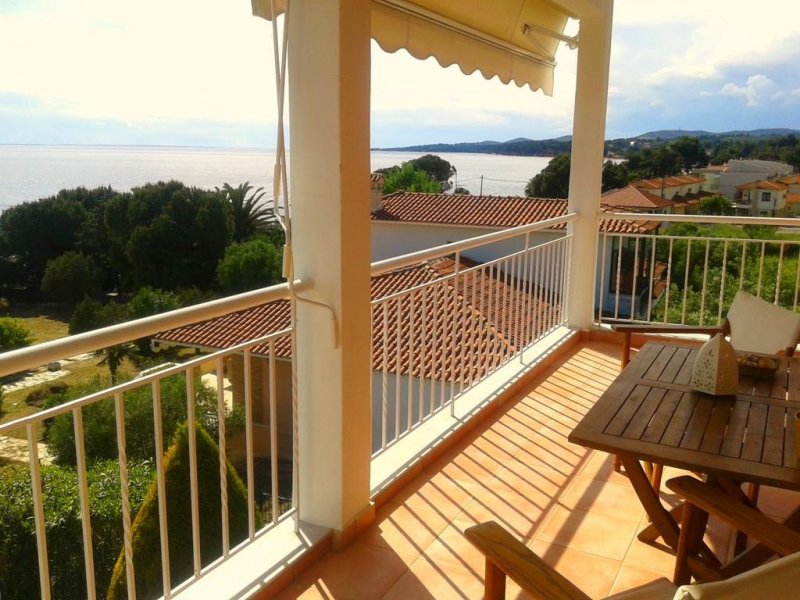 Summer House - Снимка 3