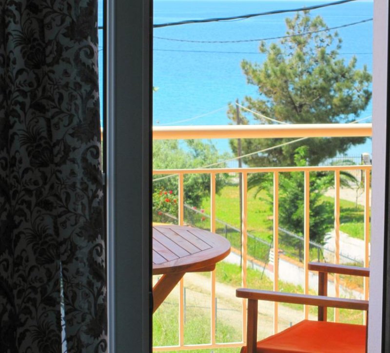 Summer House - Снимка 10