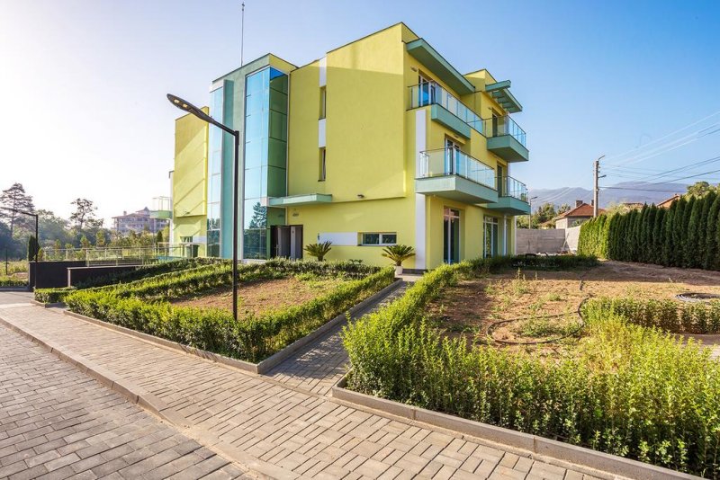 Комплекс Европа - Снимка 1