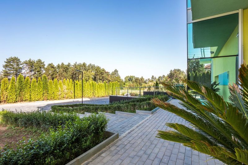 Комплекс Европа - Снимка 2