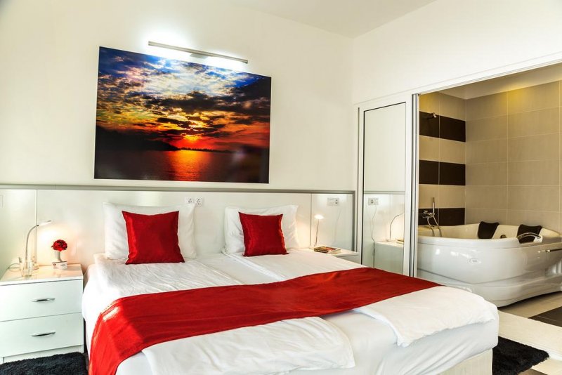 Комплекс Европа - Снимка 11