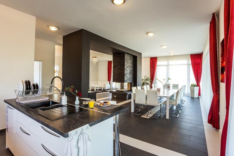 Комплекс Европа - Снимка 7