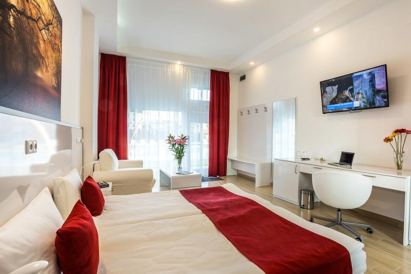 Комплекс Европа - Снимка 9