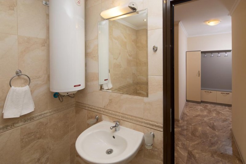 Апартаменти Вила Сардиния - Снимка 4