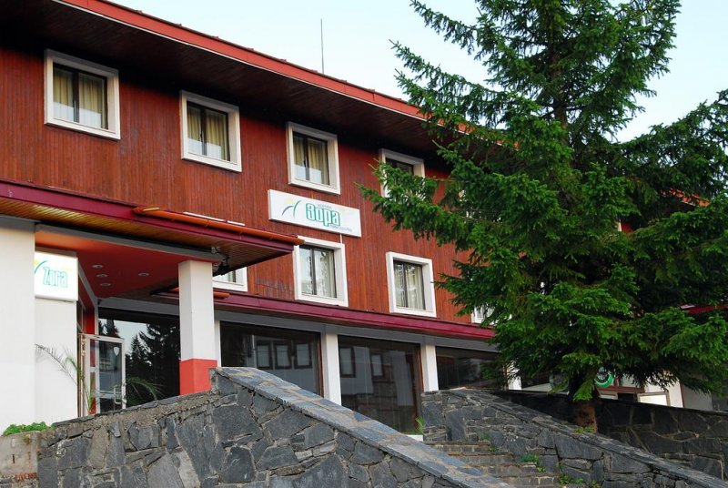 Хотел Зора - Снимка 4