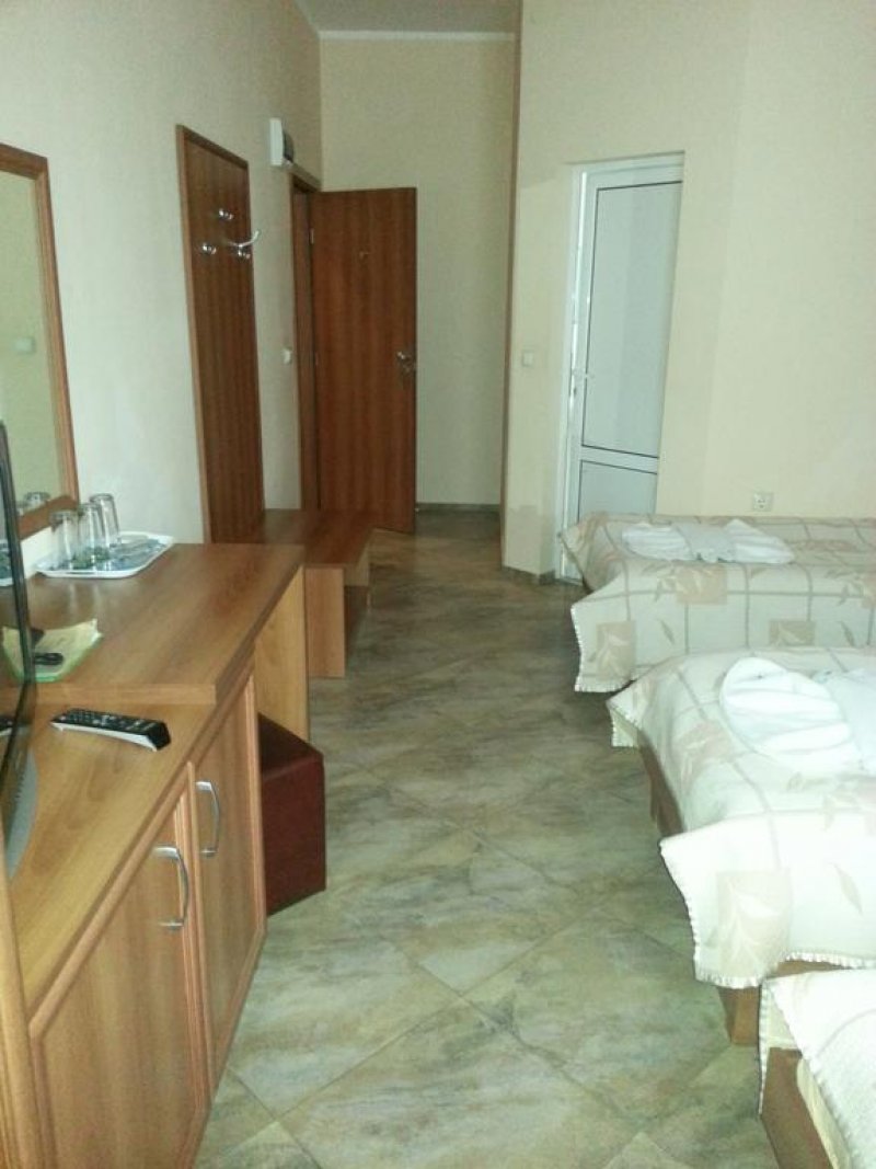 Семеен хотел Йола - Снимка 8